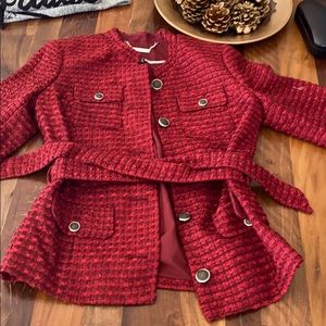 Lady’s Tweed jacket size 4 (New wit tag)